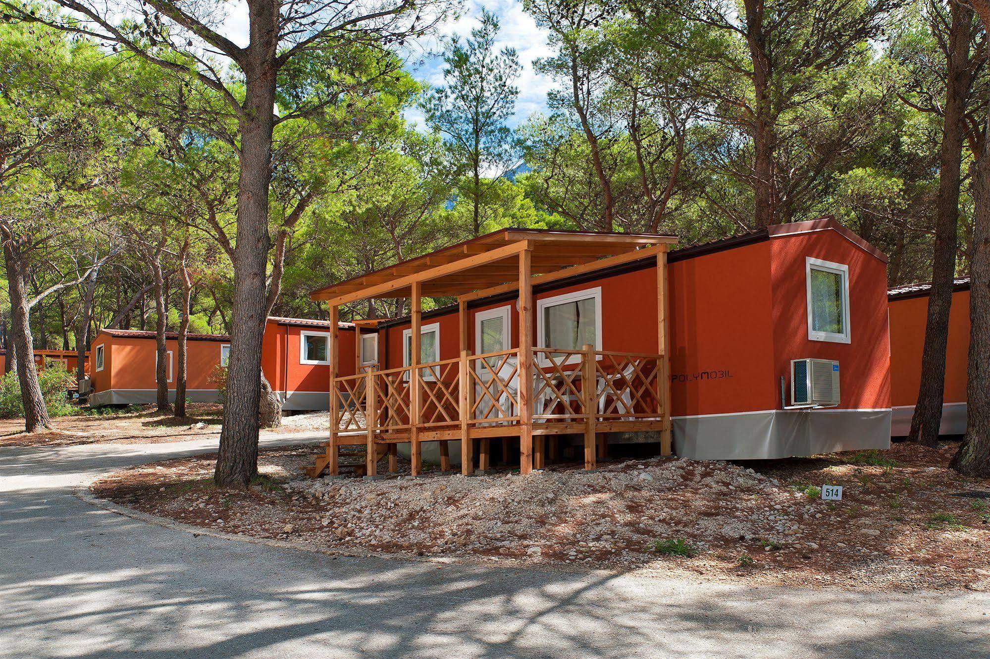 Mobile Homes Basko Polje Campground Baška Voda Buitenkant foto